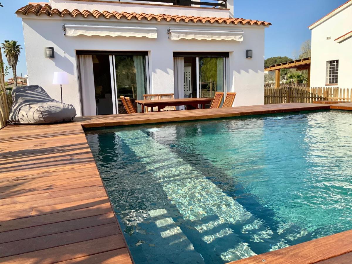 Villas Empuries, Garden & Private Pool Сант-Марти-д'Эмпуриес Экстерьер фото